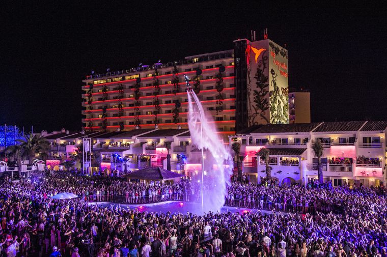 5 Sterne  Hotel Ushuaia in Ibiza - Ansicht 2