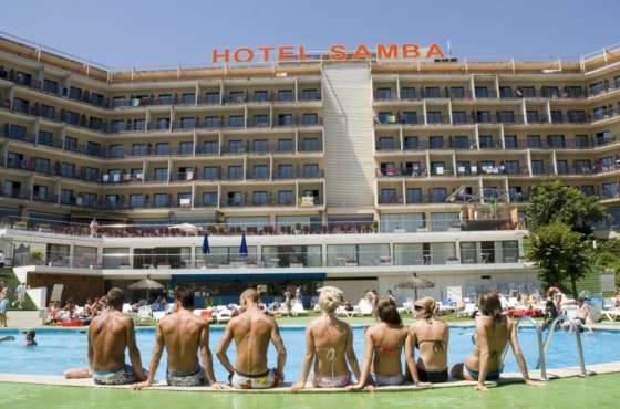 3 Sterne  abireisen Samba in Lloret de Mar